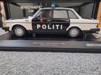 Volvo 240 politi 1/18, Ophalen of Verzenden, Zo goed als nieuw