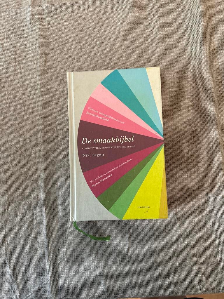 De Smaakbijbel - Niki Segnit - Kookboek, Boeken, Kookboeken, Ophalen of Verzenden, Gelezen, Overige gebieden, Overige typen