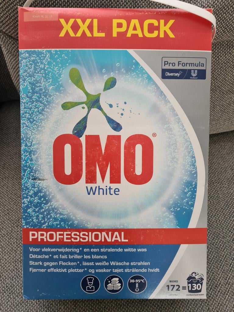 OMO White Professional waspoeder XXL PACK 8.4 kg, Verzenden