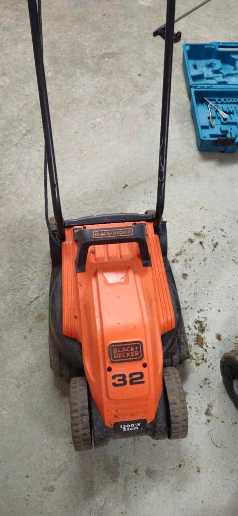 Black en decker Grasmaaier, Ophalen, Cirkelmaaier, Gebruikt, Elektrische grasmaaier