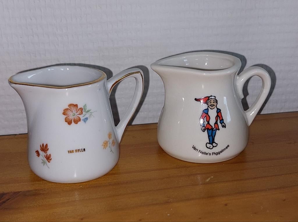 2 Vintage Melkkannetjes: Van Nelle & Piggelmee, Ophalen of Verzenden