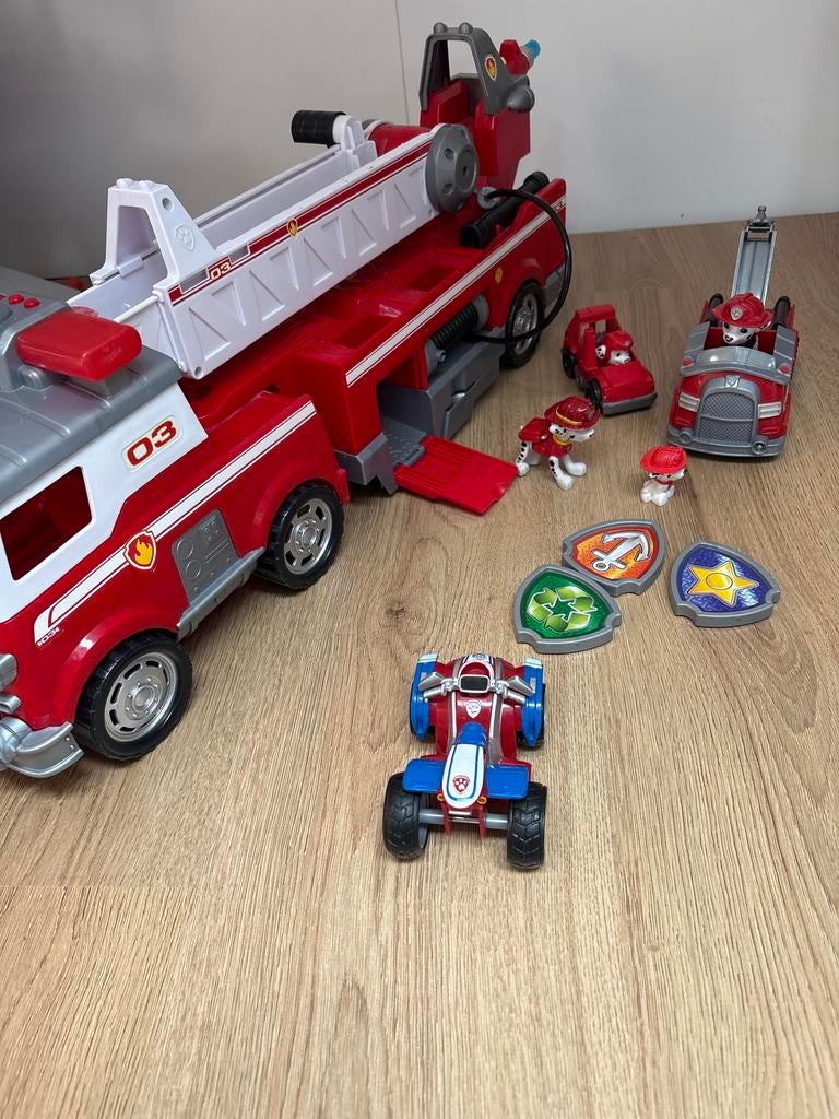 Paw Patrol brandweerwagen, Kinderen en Baby's, Speelgoed | Speelgoedvoertuigen, Ophalen of Verzenden, Gebruikt