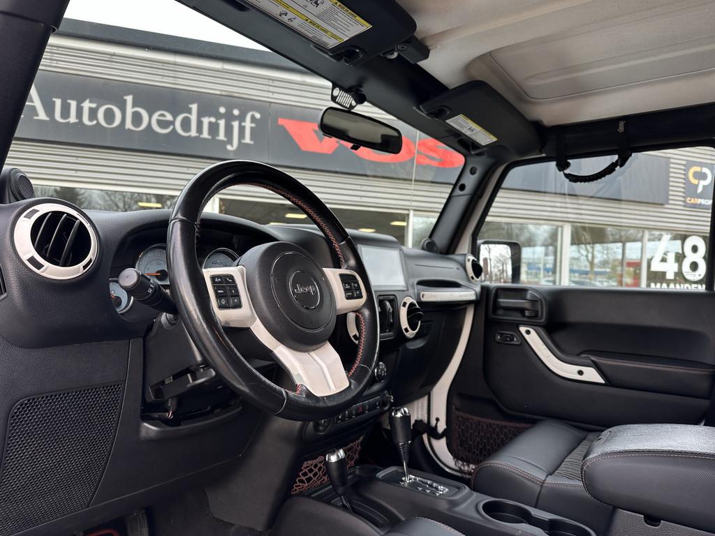 Jeep Wrangler Unlimited 3.6 Arctic V6 | Bluetooth | Trekhaak, Auto's, Jeep, Euro 5, 450 kg, Gebruikt, Zwart