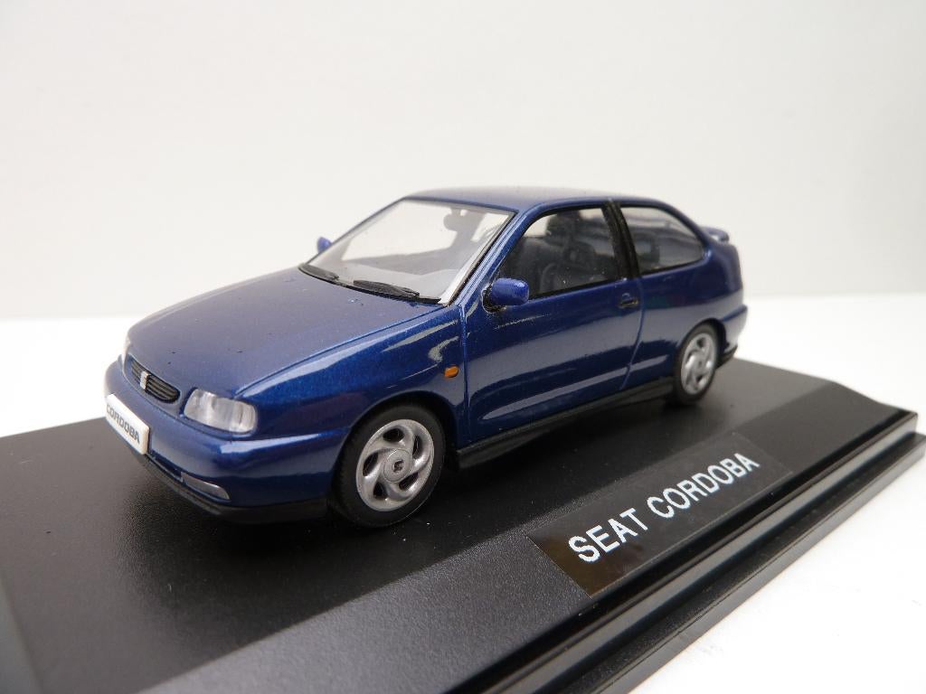 Seat Cordoba  '' Herpa '', Hobby en Vrije tijd, Modelauto's | 1:43, Zo goed als nieuw, Auto, Overige merken, Ophalen of Verzenden