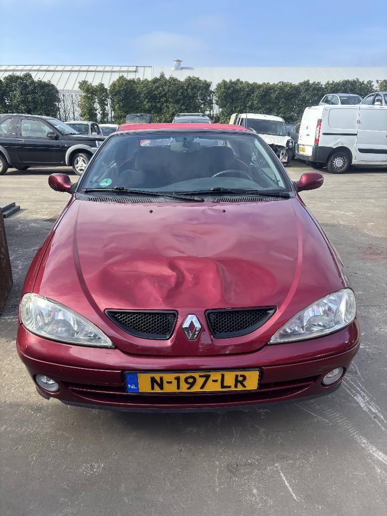 Renault megane cabrio onderdelen, Gebruikt, Ophalen of Verzenden, Renault, Voor