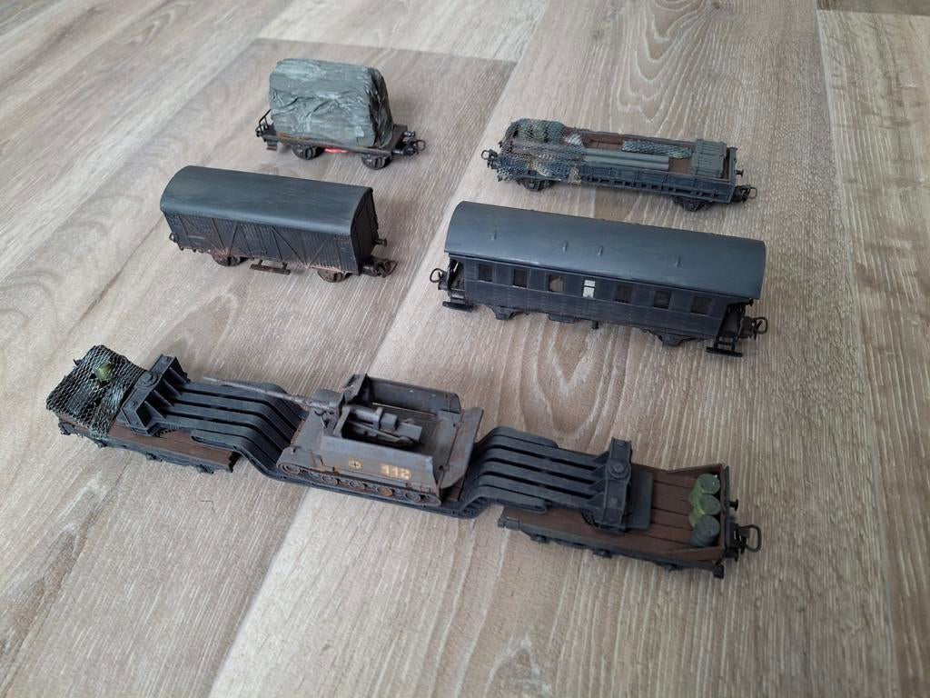 Marklïn/Roco HO AC militaire wagons wehrmacht DB, Wisselstroom, Gebruikt, Wagon, Ophalen of Verzenden