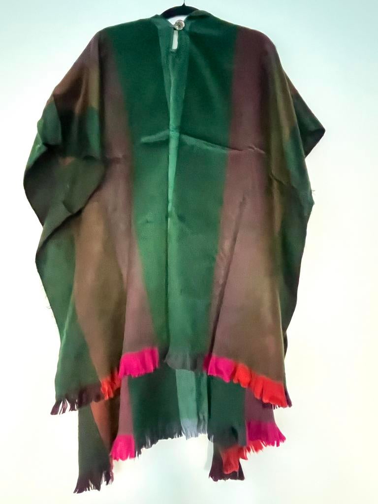 Mooie alpaca wol poncho met capuchon uit Ecuador - NIEUW!, Ophalen of Verzenden, Nieuw, Maat 42/44 (L), Overige kleuren