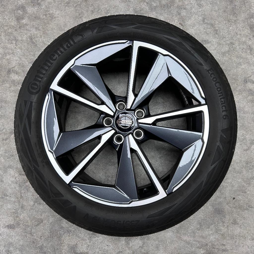 19 inch originele velgen + zomerbanden Nissan Qashqai 6UA3A, Auto-onderdelen, 19 inch, Gebruikt, Banden en Velgen, Ophalen of Verzenden