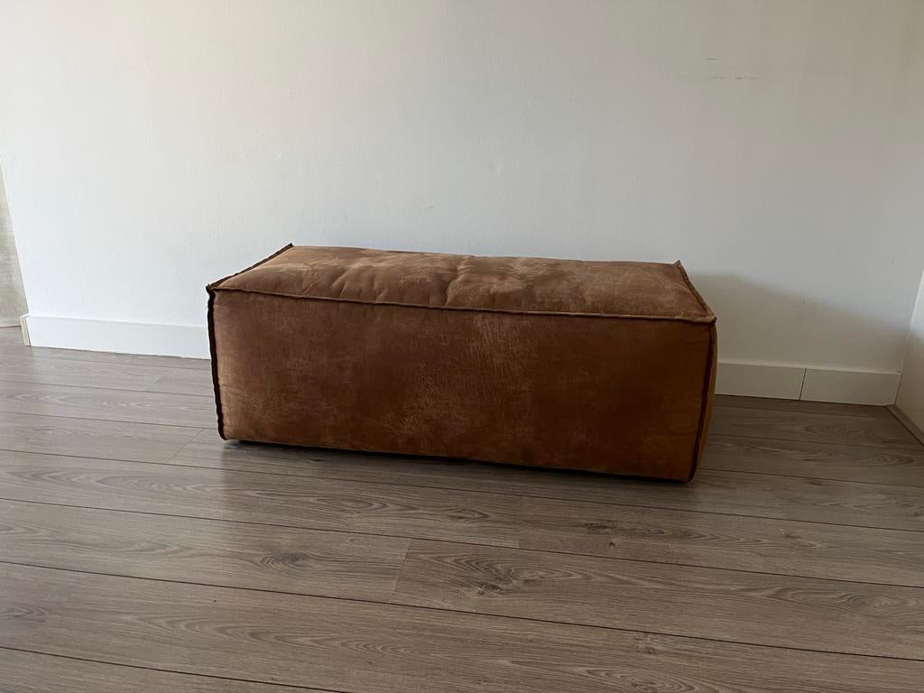 Cognac kleurige “Rodeo” poef / bank - 60x120cm, Huis en Inrichting, Ophalen, 100 tot 125 cm, Zo goed als nieuw, Stof