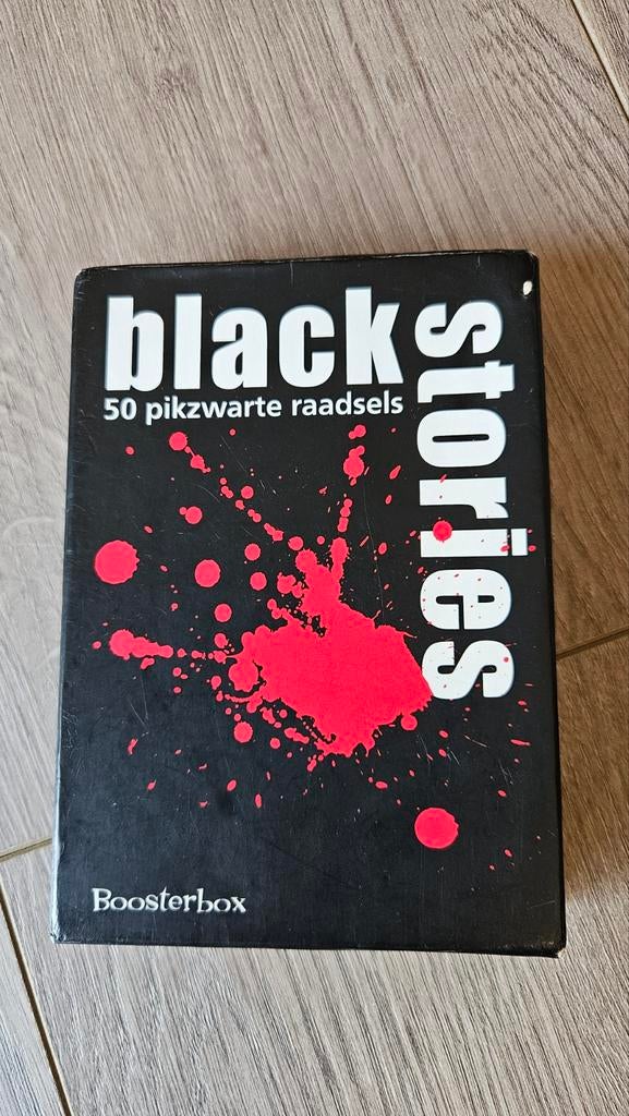 Black Stories, Hobby en Vrije tijd, Gezelschapsspellen | Kaartspellen, Ophalen of Verzenden, Gebruikt