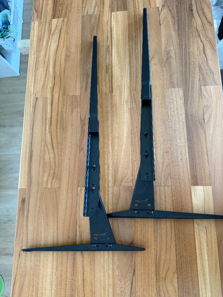 My Wall iMac/ Thunderbolt Display VESA + Neomount voetsteun, Computers en Software, Monitoren, Gaming, Neomounts by Newstar, Ophalen of Verzenden