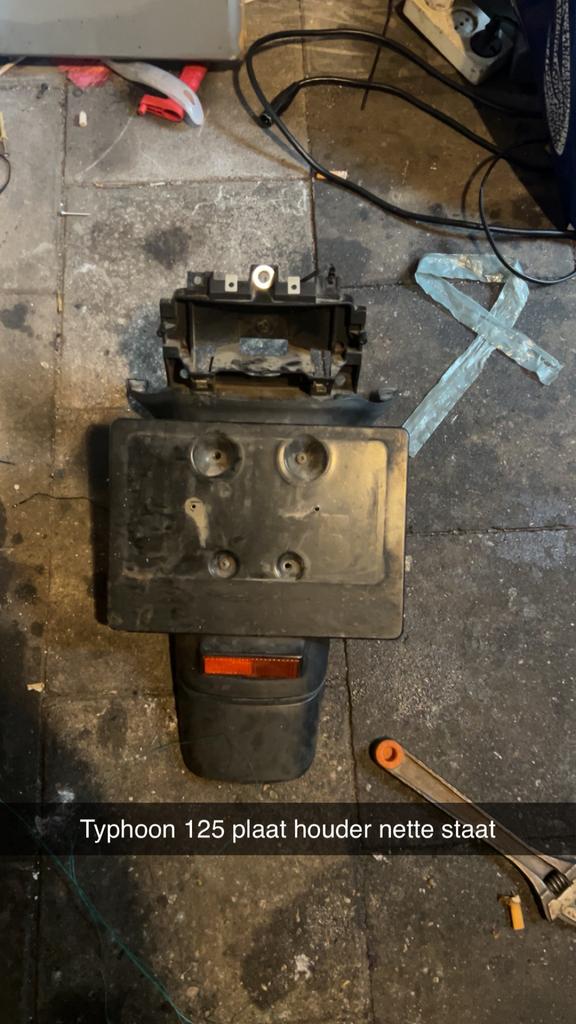 Typhoon motorplaat houder, Ophalen of Verzenden, Zo goed als nieuw, Gilera