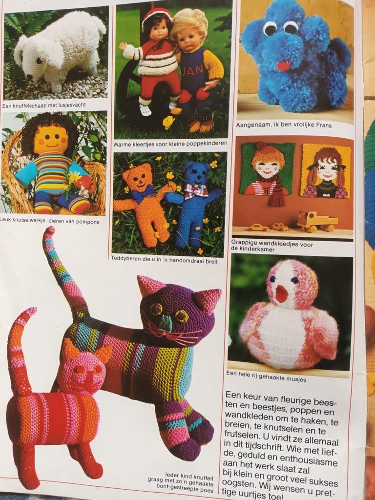 Retro brei haak knutselmodellen, poppenkleerdjes., Hobby en Vrije tijd, Ophalen of Verzenden, Breien of Haken, Patroon of Boek