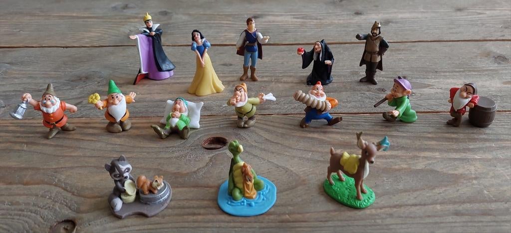 Sneeuwwitje figuurtjes, Verzamelen, Disney, Zo goed als nieuw, Beeldje of Figuurtje, Sneeuwwitje of Doornroosje, Ophalen of Verzenden