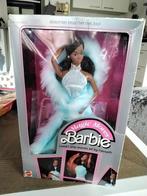 Magic Moves Barbie pop donkere versie NRFB 1985., Ophalen of Verzenden, Barbie