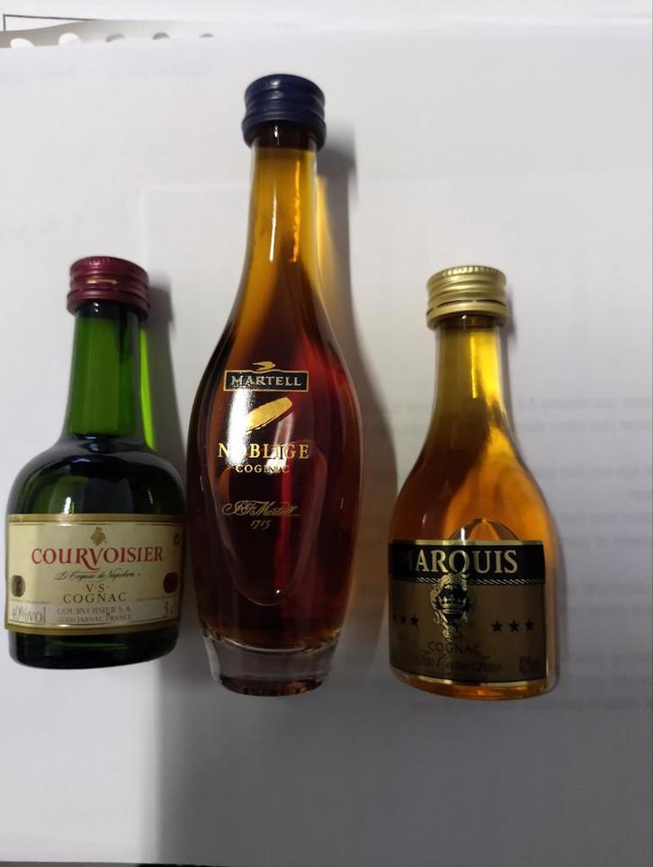 Miniatuur Cognac Flesjes: Courvoisier, Martell, Marquis, Verzamelen, Wijnen, Zo goed als nieuw, Overige typen, Frankrijk, Ophalen of Verzenden