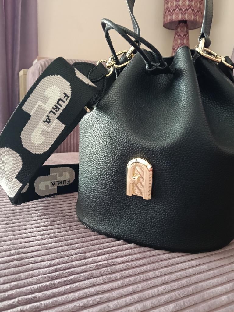Furla Leren Tas - Elegant en Stijlvol, Ophalen of Verzenden, Nieuw, Zwart, Handtas
