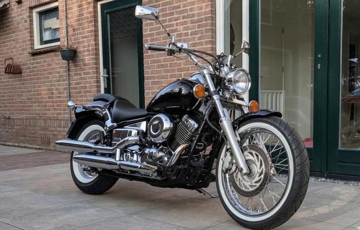 Yamaha Dragstar 650, 2003 zeldzaam mooi, zeer lage KM stand!, Motoren, Motoren | Yamaha, Particulier, Chopper, 12 t/m 35 kW, 2 cilinders