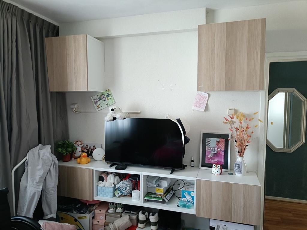 Ophang meubels besta ikea, Huis en Inrichting, Kasten | Wandmeubels, Ophalen, Gebruikt, Minder dan 150 cm, Minder dan 100 cm