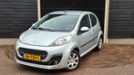 Peugeot 107 1.0 12V 5DR Automaat 2012 Grijs/Inruil mogelijk, Auto's, Peugeot, Elektrische ramen, Stof, Zwart, 4 stoelen