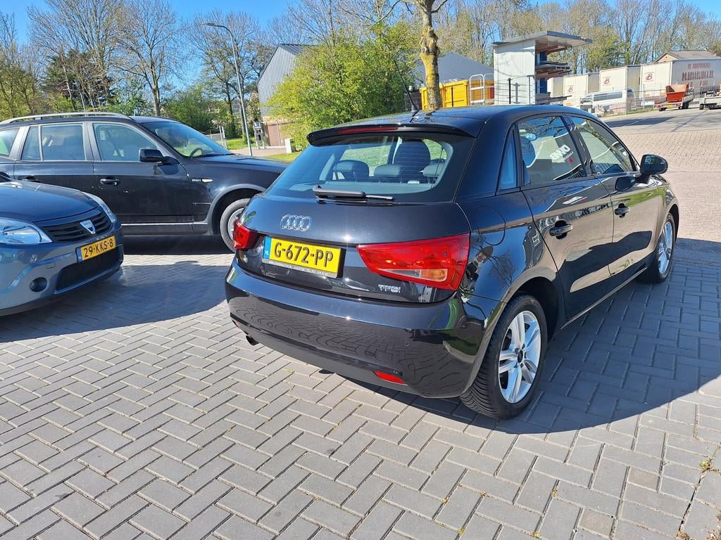 Audi A1 Sportback 1.2 TFSI Ambition Pro Line Business / Nieu, Auto's, Voorwielaandrijving, Euro 5, 86 pk, 4 cilinders