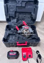 Milwaukee M18 FCSG66-121C FUEL Cirkelzaagmachine 1x12Ah 18V, Cirkelzaag, Ophalen of Verzenden, Zo goed als nieuw, 30 tot 70 mm