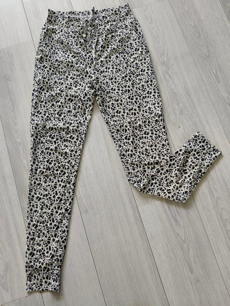 G-Maxx. Travelstof broek M.  Z.g.a.n, Ophalen of Verzenden, Zo goed als nieuw, Maat 38/40 (M), Lang