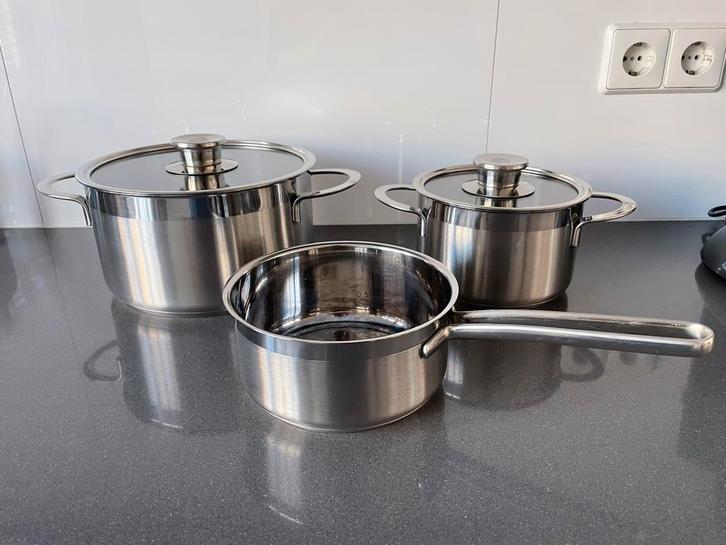 NIEUW Siemens HZ390042 Pannenset - 3 potten inductie, Huis en Inrichting, Keuken | Potten en Pannen, Nieuw, Pannenset, Rvs, Inductieplaat