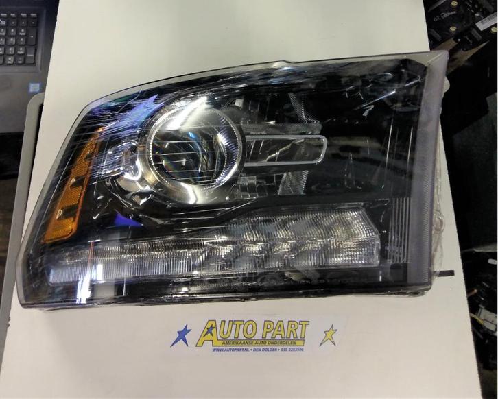 Dodge Ram 1500 Sport bi-focus zwart koplamp 2013-2018, Auto-onderdelen, Verlichting, Amerikaanse onderdelen, Dodge, Nieuw, Ophalen of Verzenden