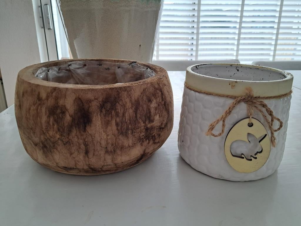 Twee bloempotten, Ophalen, Rond, Aardewerk, Minder dan 40 cm