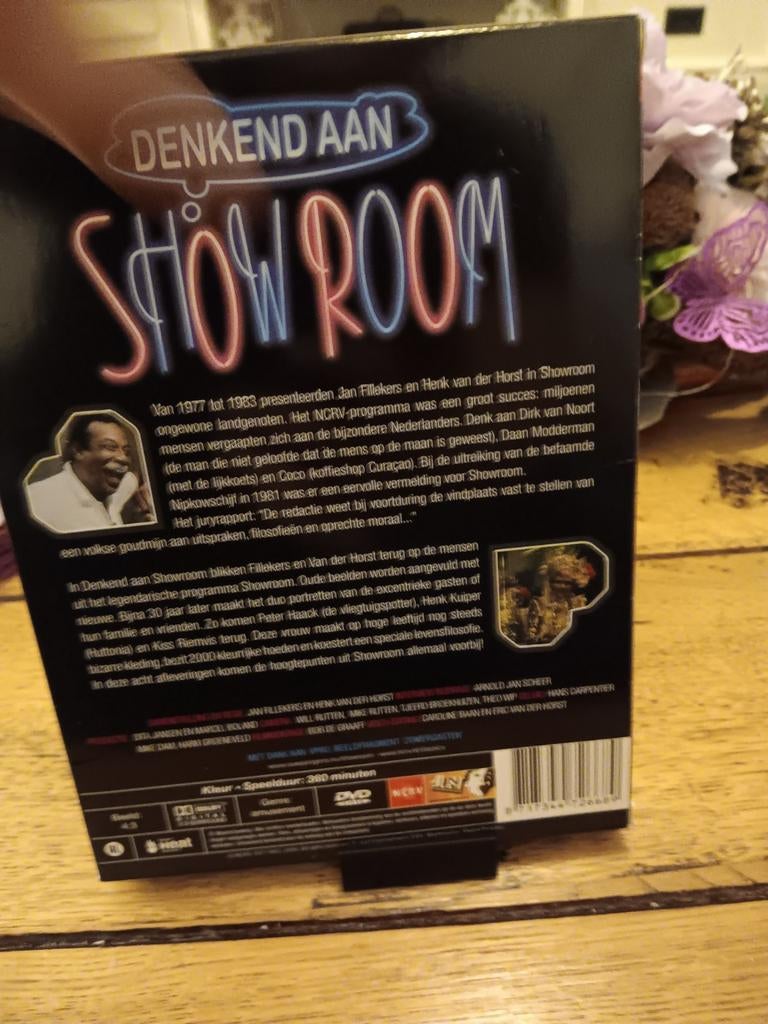 Denkend aan Showroom DVD, Ophalen of Verzenden