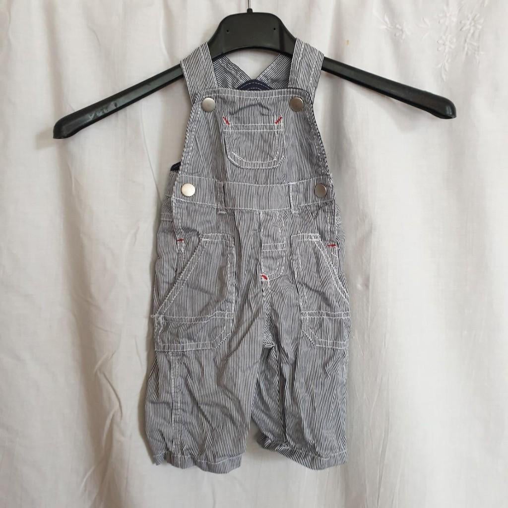 Gaaf tuibbroekje, zwart wit gestreept. Mt 50, Kinderen en Baby's, Babykleding | Maat 50, Broekje, ., Ophalen of Verzenden, Zo goed als nieuw