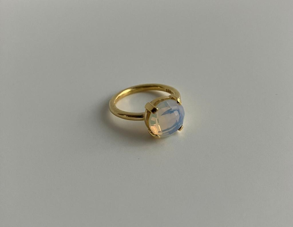 Opaal ring 925 zilver gold plated, Sieraden, Tassen en Uiterlijk, Ringen, Nieuw, Ophalen of Verzenden, Kleiner dan 17, Dame of Heer