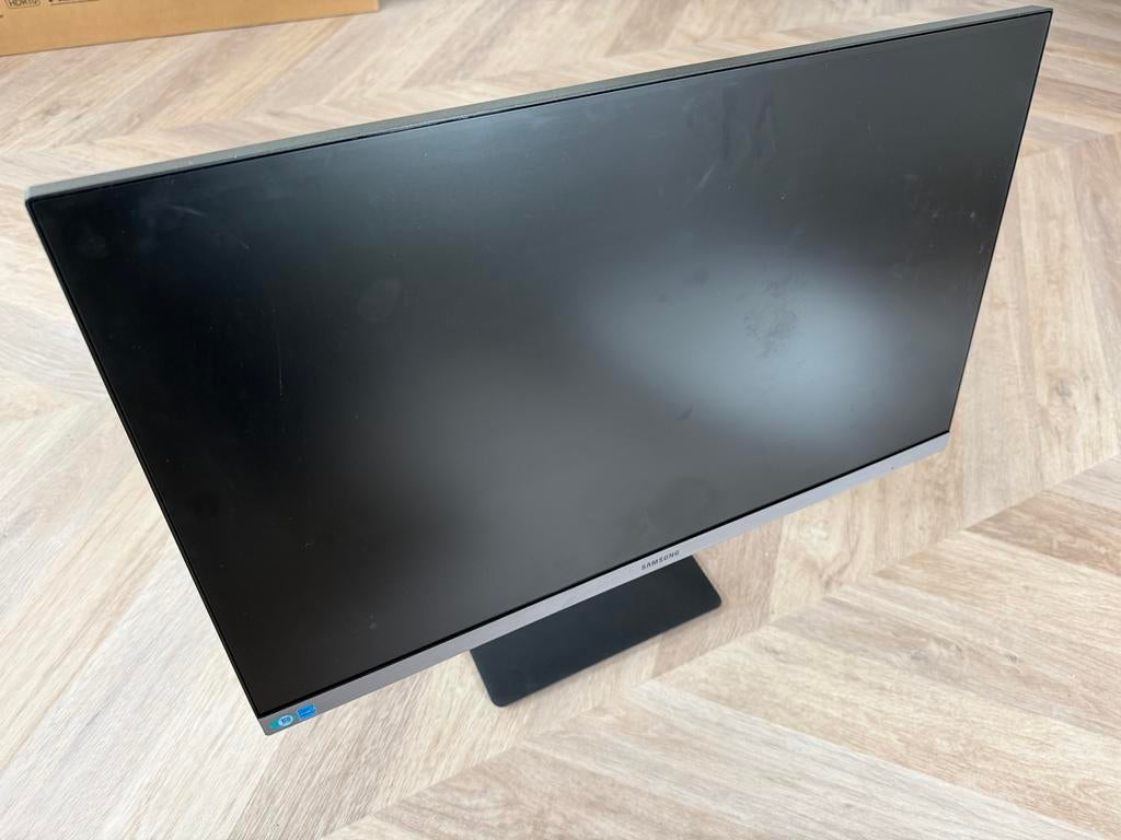 Samsung 24 inch Full HD monitor, Gebruikt, Full HD, Ophalen of Verzenden, HDMI
