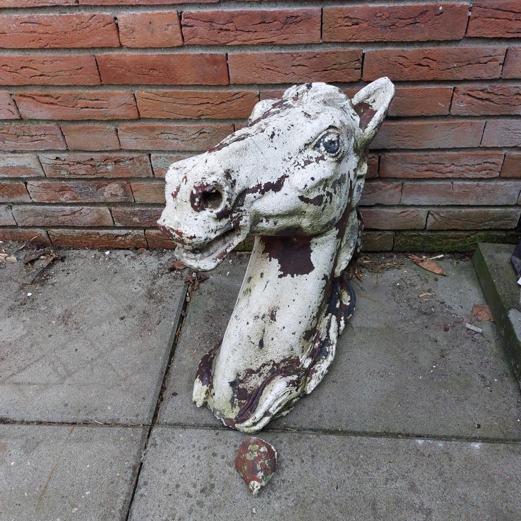 Betonnen Paarden hoofd, Tuin en Terras, Tuinbeelden, Ophalen