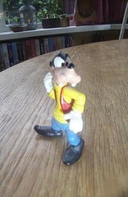 Disney Goofy pop staand Bullyland 7cm, Ophalen of Verzenden, Goofy of Pluto, Gebruikt, Beeldje of Figuurtje