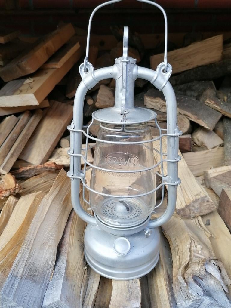 Frowo petroleum lamp nr105, Ophalen