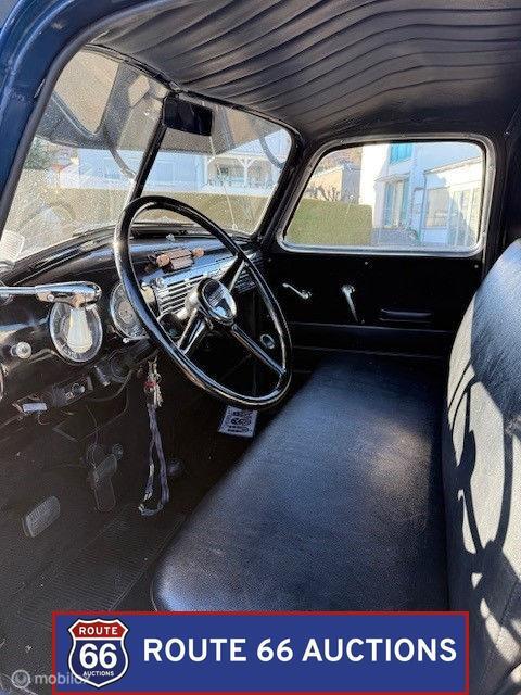 Chevrolet 3100 Stepside Pickup | 1950 | Route 66 Auctions, Overige carrosserieën, Chevrolet, Zwart, Bedrijf