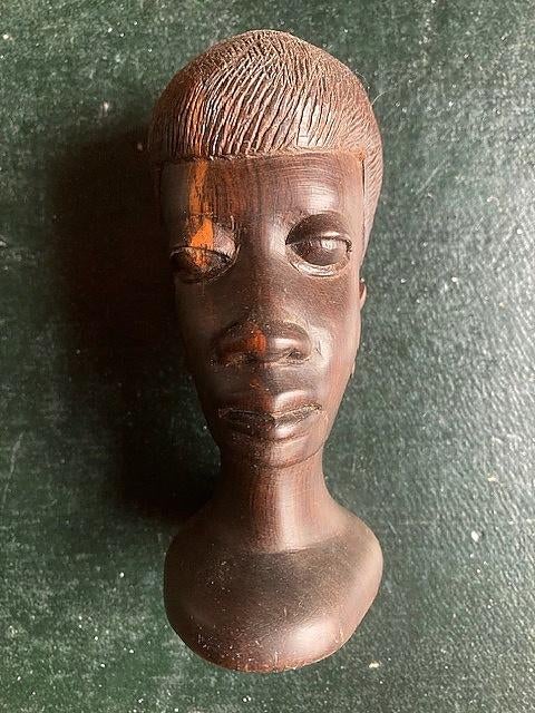 Afrikaans houtsnijwerk, Antiek en Kunst, Houtsnijwerk, Minder dan 20 cm, Ophalen of Verzenden, Handgemaakt