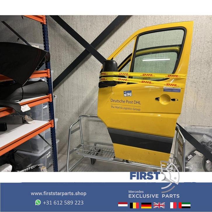W906 SPRINTER DEUR LINKS VOOR COMPLEET PORTIER LINKSVOOR Mer, Auto-onderdelen, Carrosserie en Plaatwerk, Deur, Mercedes-Benz, Voor