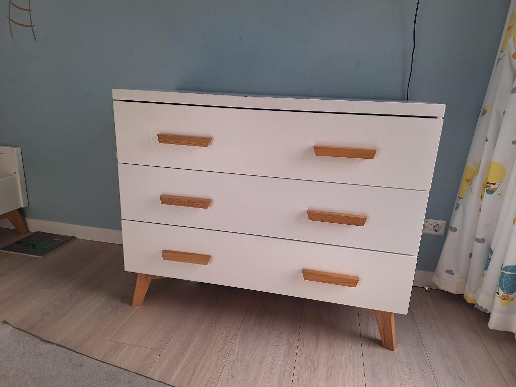 Commode, ledikant / bed en wandplank - Mika TWF, Ophalen, Gebruikt, 50 tot 70 cm, 100 cm of meer