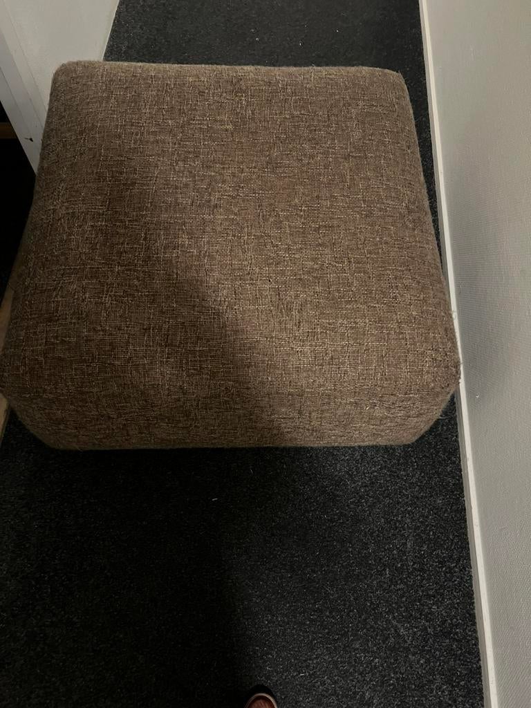 Design merk Hocker, Huis en Inrichting, Zo goed als nieuw, Stof, Rechthoekig, 75 tot 100 cm