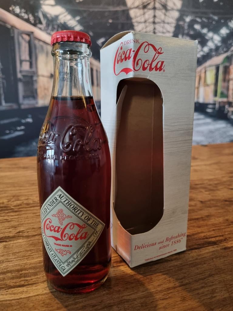 Vintage Coca-Cola flesje met originele verpakking, Verzamelen, Merken en Reclamevoorwerpen, Ophalen of Verzenden, Nieuw, Verpakking