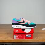Nike Air Max 1 'Have A Nike Day' US8.5 | Eu42, Kleding | Heren, Schoenen, Overige kleuren, Verzenden, Nike, Sneakers of Gympen