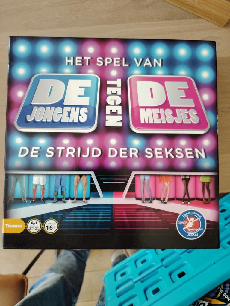 Het Spel van de Jongens tegen de Meisjes, Hobby en Vrije tijd, Gezelschapsspellen | Bordspellen, Vijf spelers of meer, Ophalen