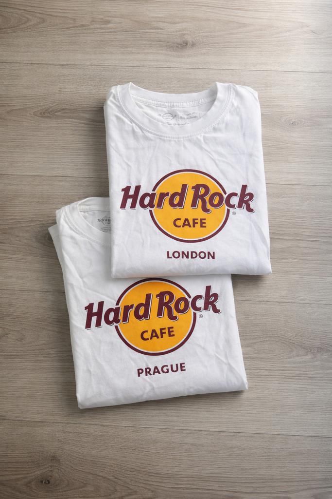 Origineel Hard Rock Cafe T-shirt - Londen & Praag - Maat M, Kleding | Dames, T-shirts, Ophalen of Verzenden, Zo goed als nieuw