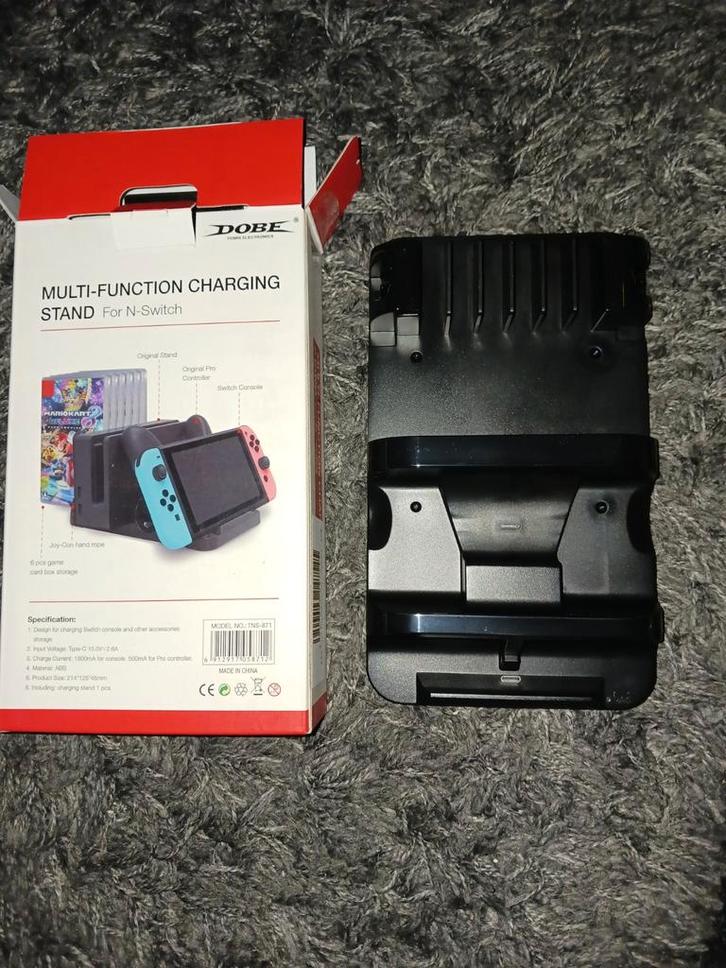 Nintendo Switch multifunctionele charging stand € 7,40, Spelcomputers en Games, Games | Nintendo Switch, Nieuw, 1 speler, Vanaf 7 jaar