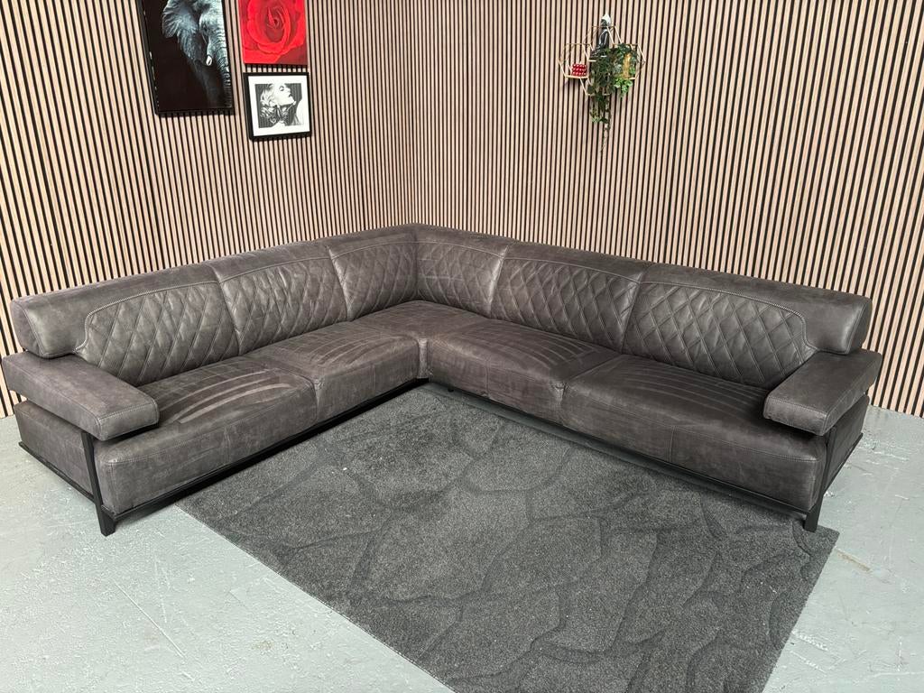 GRATIS LEVERING Hoebank Antraciet 300x270 GEREINIGD, Huis en Inrichting, Banken | Bankstellen, Hoekbank, 300 cm of meer, Ophalen of Verzenden