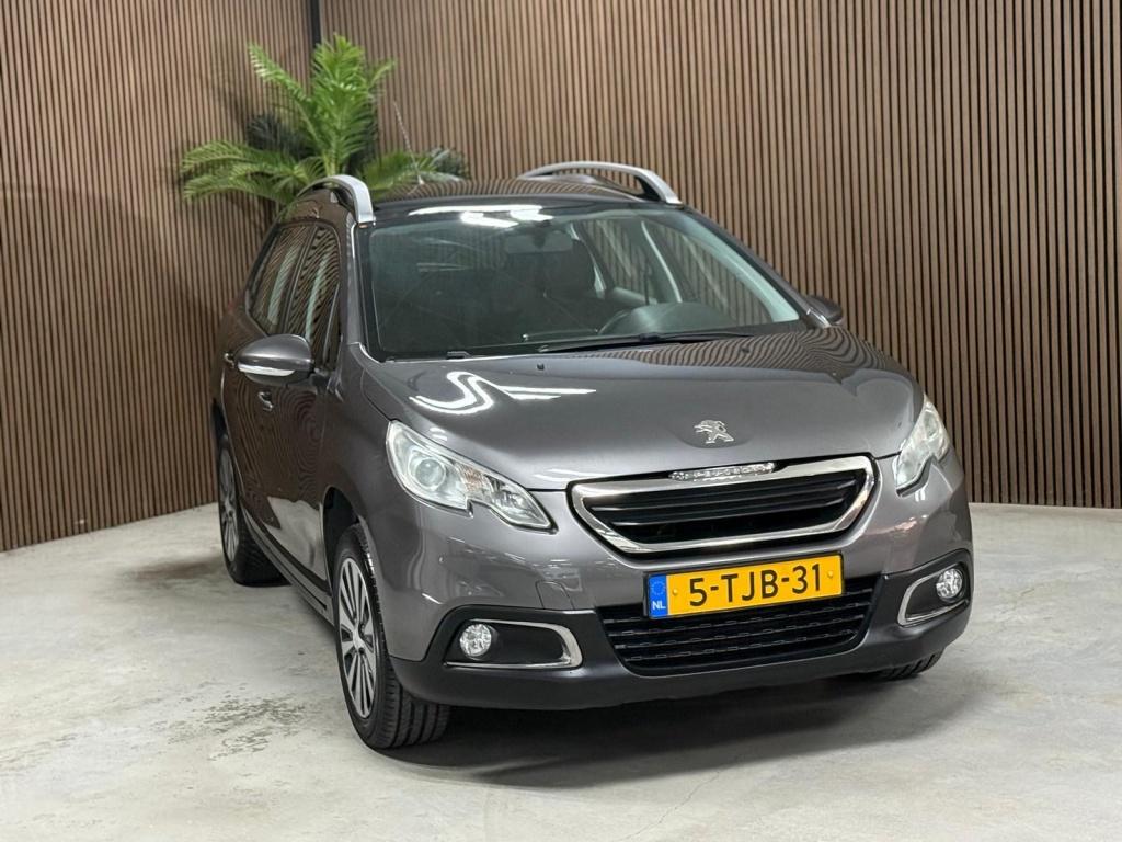 Peugeot 2008 1.2 VTi Act. Pack Pr (bj 2014, automaat), Auto's, Peugeot, Automaat, Euro 5, 1199 cc, 770 kg