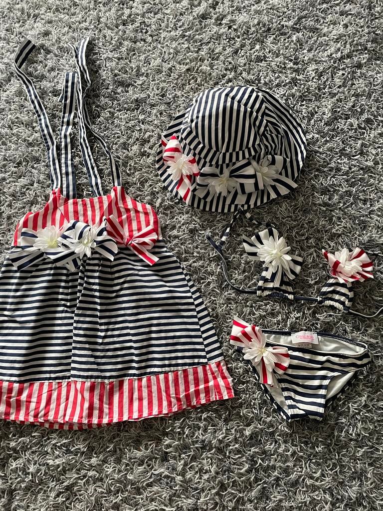 Selini action bikini met bijpassend jurkje en hoed 2 jaar., Ophalen of Verzenden, Zo goed als nieuw, Meisje, Setje